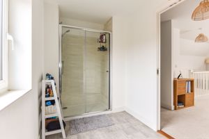 En-Suite- click for photo gallery
